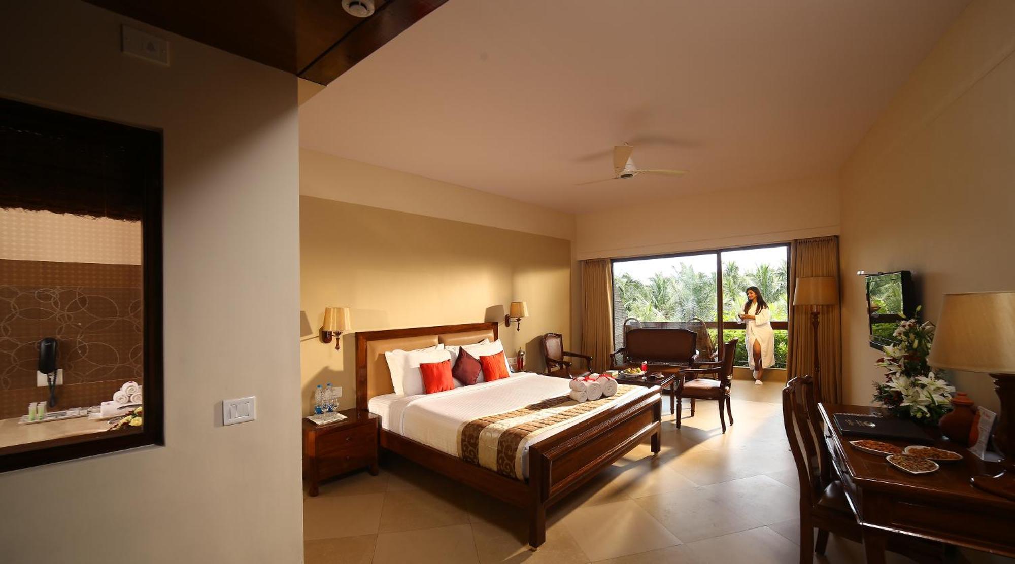 Uday Suites - The Airport Hotel Thiruvananthapuram Dış mekan fotoğraf