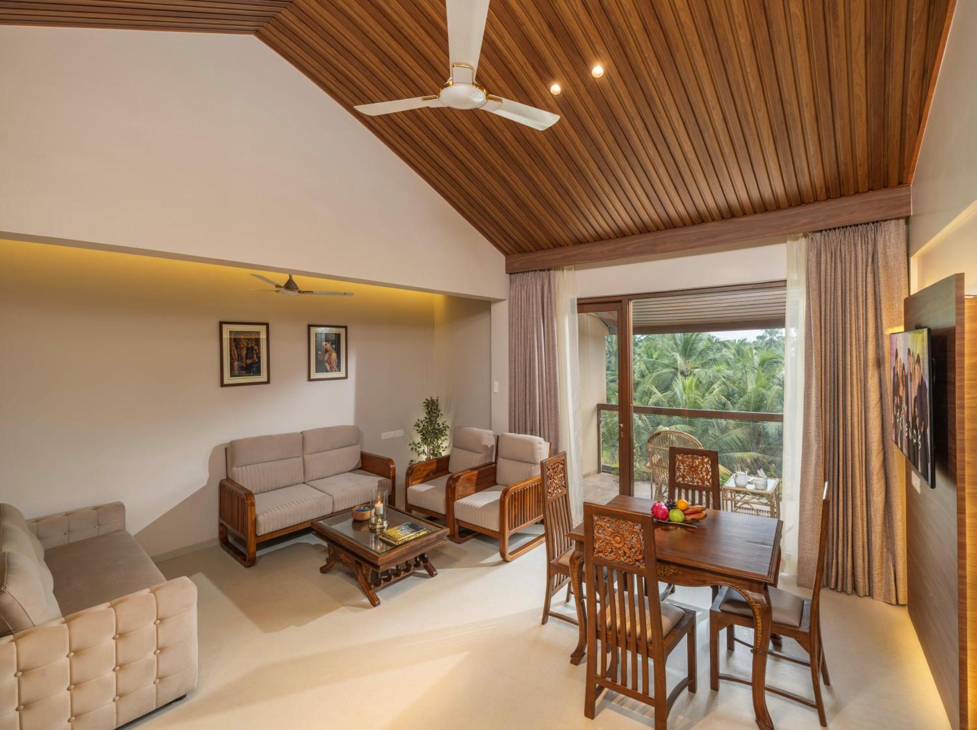 Uday Suites - The Airport Hotel Thiruvananthapuram Dış mekan fotoğraf