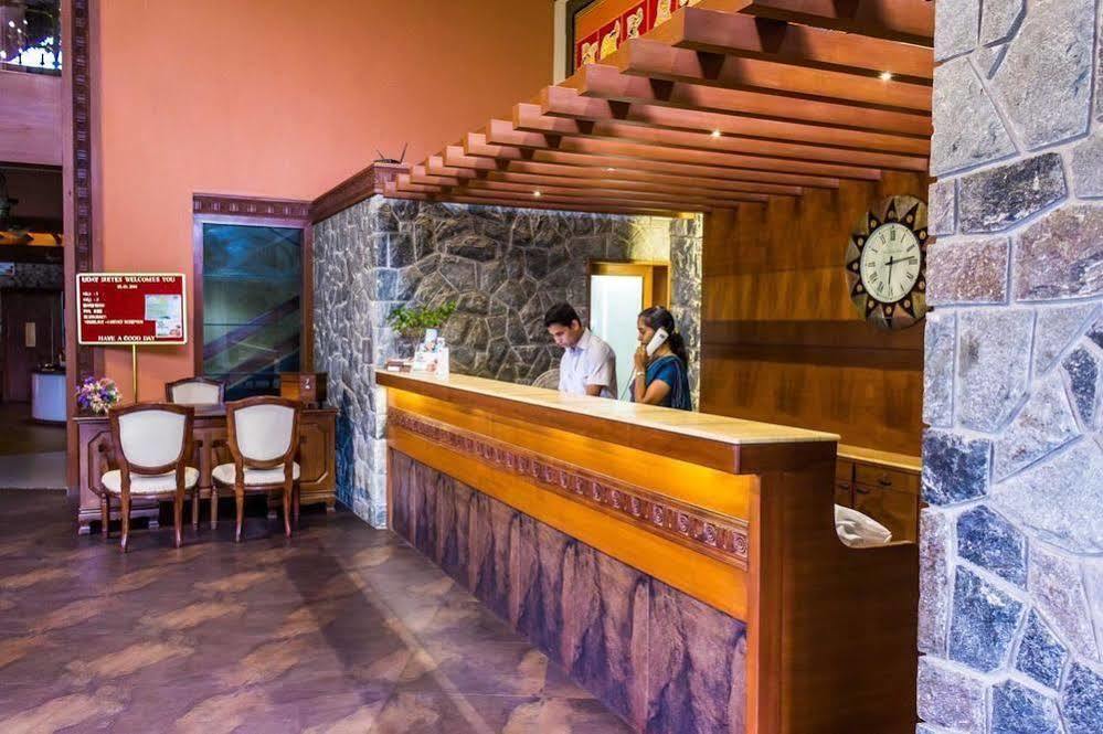 Uday Suites - The Airport Hotel Thiruvananthapuram Dış mekan fotoğraf