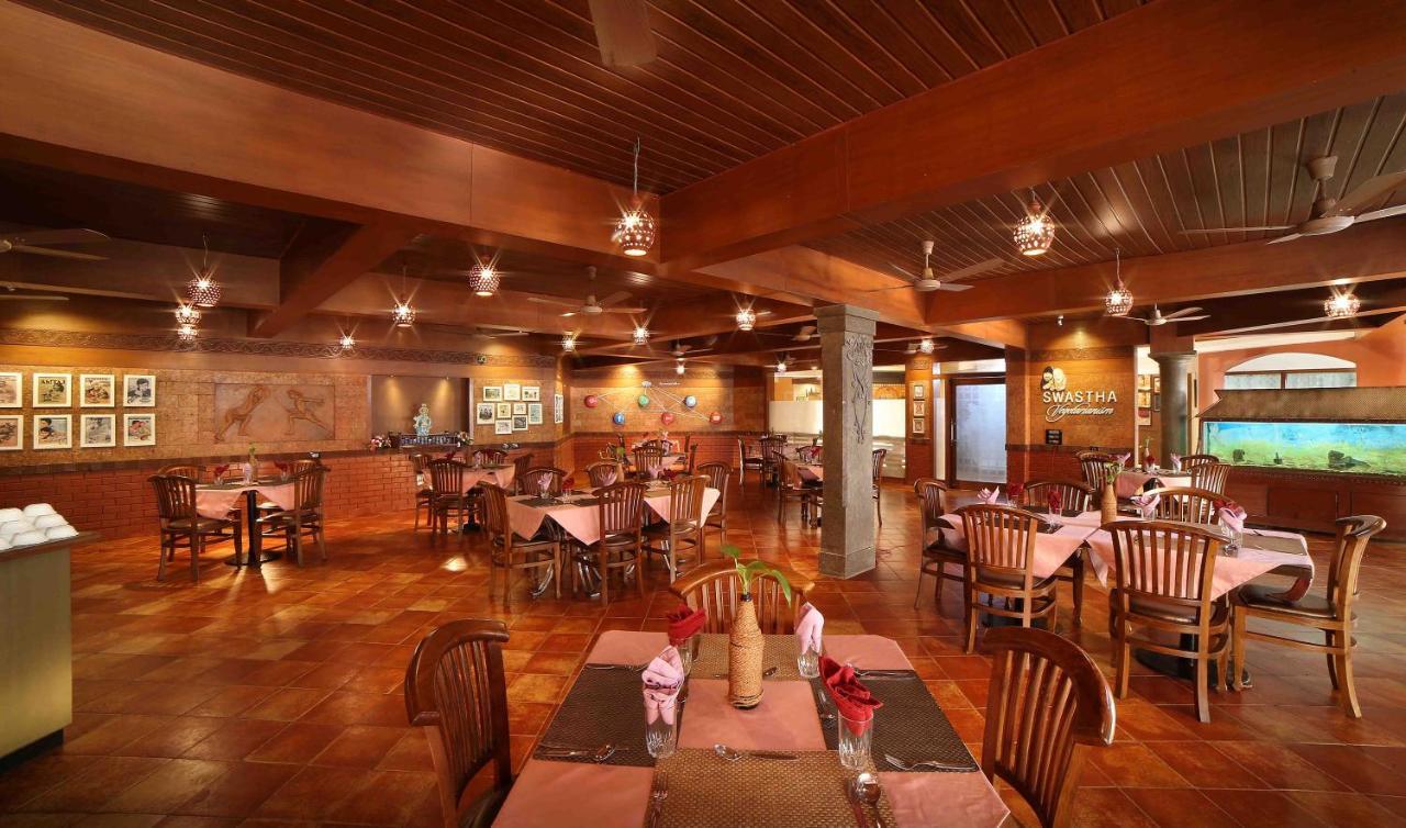 Uday Suites - The Airport Hotel Thiruvananthapuram Dış mekan fotoğraf